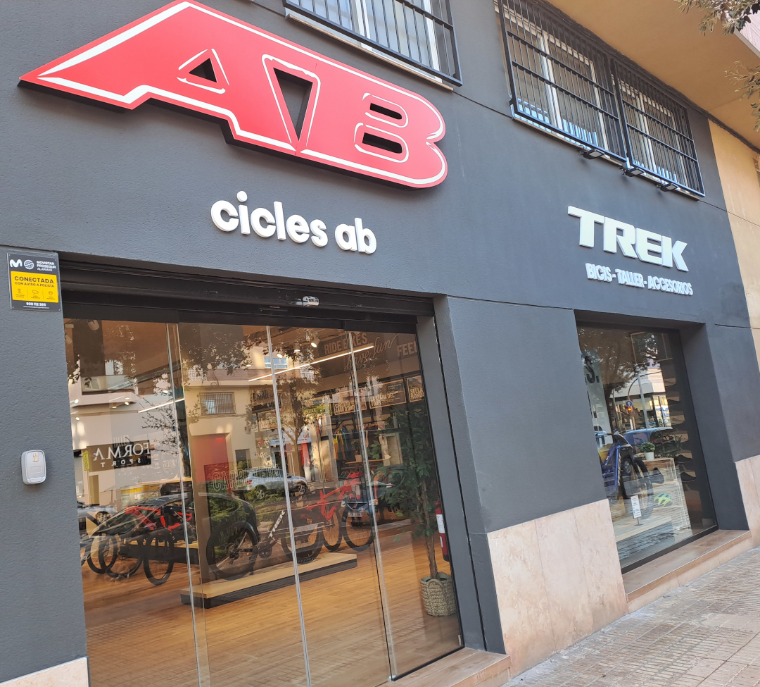 Cicles AB-Trek